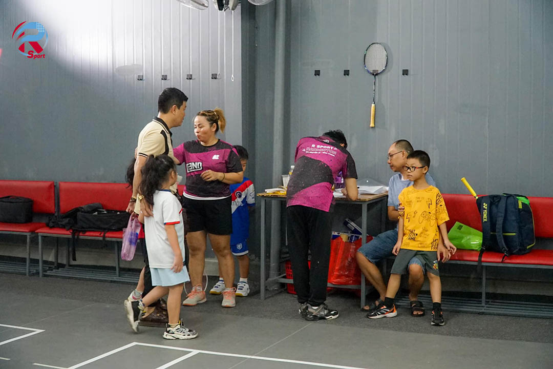 lop cau long u8 ngay 10 6 2024 1