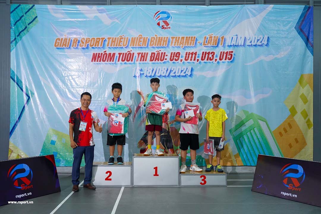 trao giai rsport lan 1 2024 2